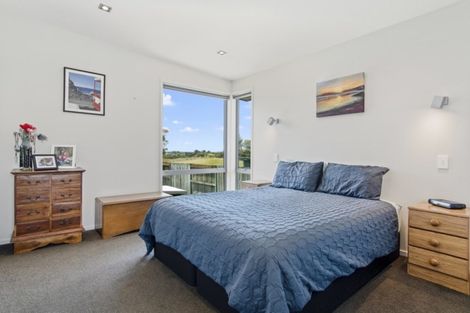 Photo of property in 10 Inlet Views, Bethlehem, Tauranga, 3110