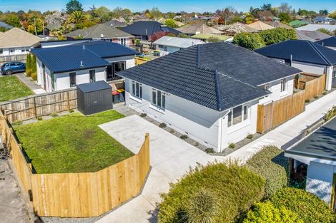 Photo of property in 1 Shaftesbury Street, Avonhead, Christchurch, 8042