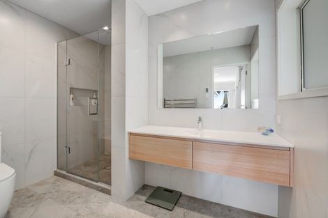 Photo of property in 11 Elgin Place, Red Beach, 0932