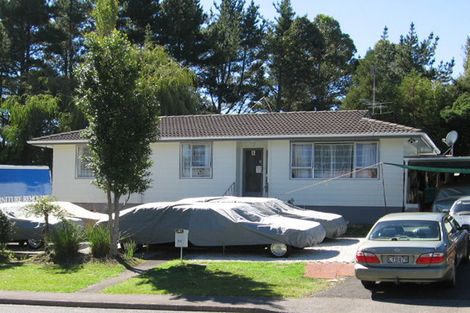 Photo of property in 36 Oreil Avenue, West Harbour, Auckland, 0618