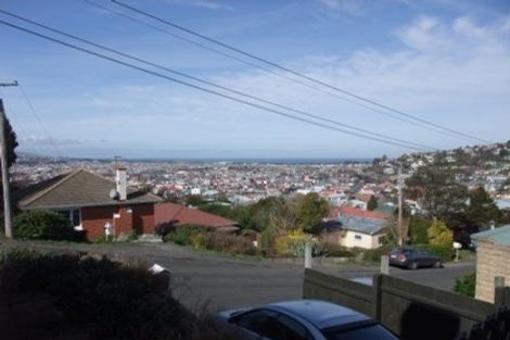 Photo of property in 25 Shortland Street, Caversham, Dunedin, 9011