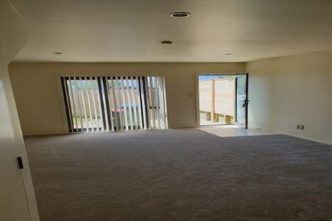Photo of property in Greenwich Apartments, 17/3 Burton Street, Grafton, Auckland, 1010