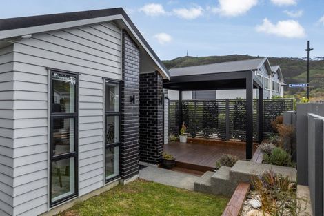 Photo of property in 41 Karearea Avenue, Kenepuru, Porirua, 5022