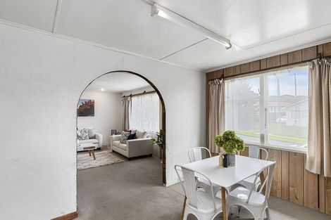 Photo of property in 33 Kairanga Crescent, Wainuiomata, Lower Hutt, 5014