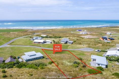 Photo of property in 4 Puk Lane, Flat Point, Masterton, 5883