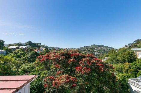Photo of property in 35 Raroa Road, Kelburn, Wellington, 6012