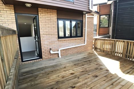 Photo of property in 1 Kanona Way, Albany Heights, Auckland, 0632