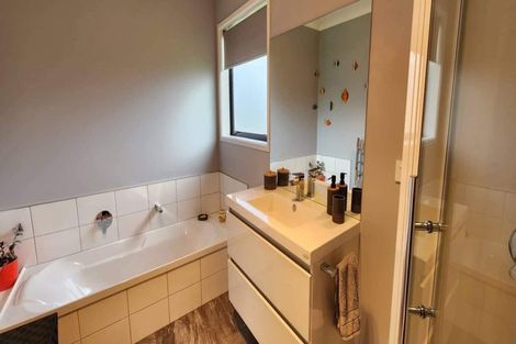 Photo of property in 26 Simon Street, Tawhero, Whanganui, 4501