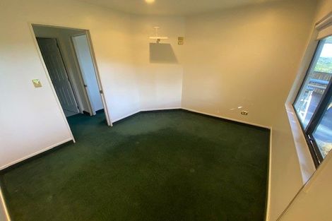 Photo of property in 36 Philomel Crescent, Bayswater, Auckland, 0622