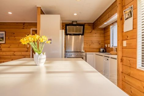 Photo of property in 178 Valley Road, Waimauku, 0881