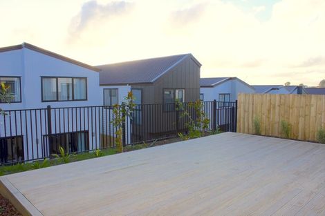 Photo of property in 14 Kea Road, Silverdale, 0932