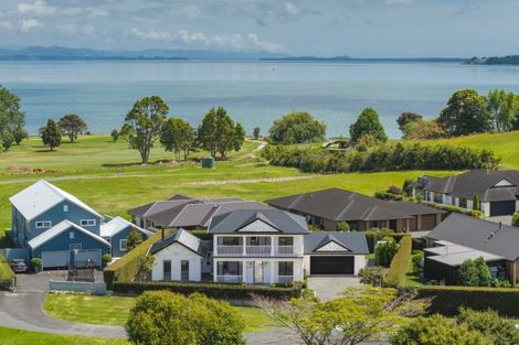 Photo of property in 262 Hamurana Road, Omokoroa, 3114