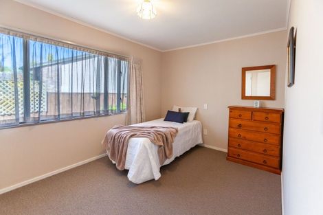 Photo of property in 6 Bishops Close, Greenmeadows, Napier, 4112