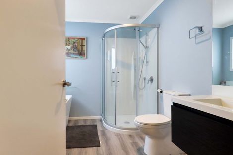 Photo of property in 6 Rimutaka Street, Trentham, Upper Hutt, 5018