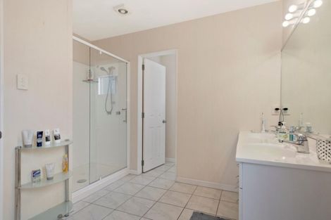 Photo of property in 77 Stableford Drive, Pyes Pa, Tauranga, 3112