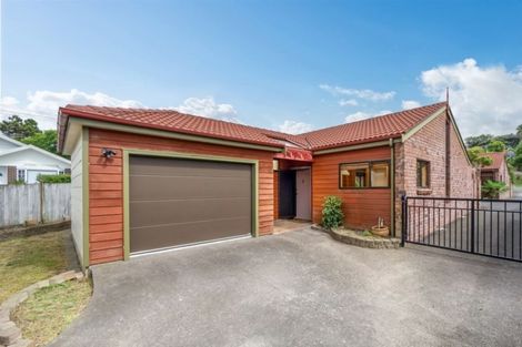 Photo of property in 2/20 Wolsley Avenue, Milford, Auckland, 0620