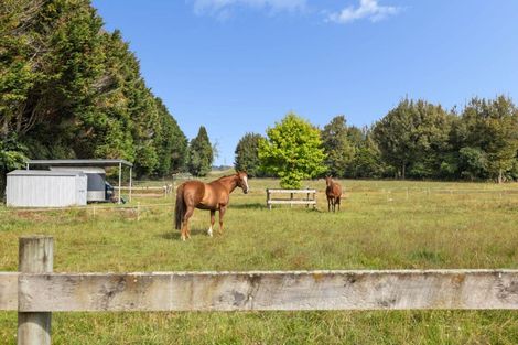 Photo of property in 16 Roy Road, Hamurana, Rotorua, 3096