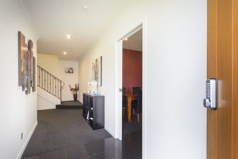 Photo of property in 14 Pegasus Place, Kelvin Grove, Palmerston North, 4414