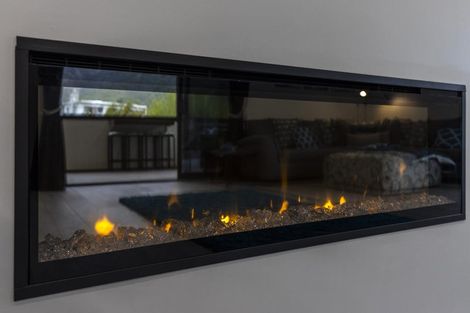 Photo of property in 15 Beach Road, Waikawa, Picton, 7220