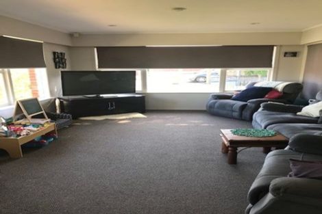 Photo of property in 145 Hutchinsons Road, Bucklands Beach, Auckland, 2014