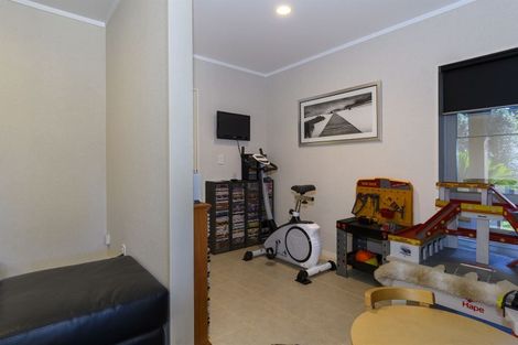 Photo of property in 70 Botanical Road, Tauranga South, Tauranga, 3112