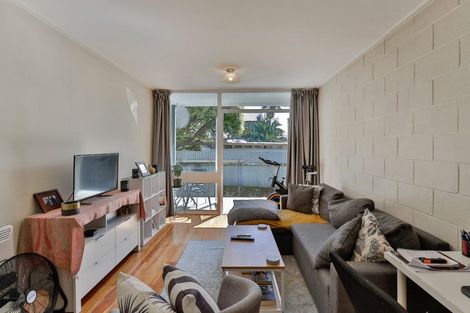 Photo of property in 40a Hamilton Road, Herne Bay, Auckland, 1011