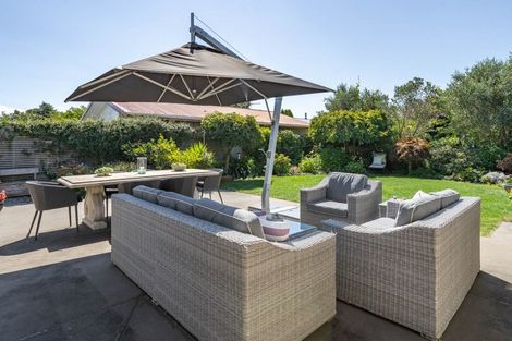 Photo of property in 11a Humphries Street, Greytown, 5712