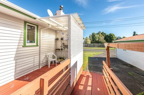 Photo of property in 323 Somme Parade, Aramoho, Whanganui, 4500