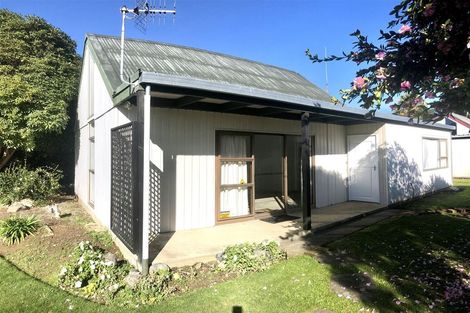 Photo of property in 21a Cadman Street, Dannevirke, 4930