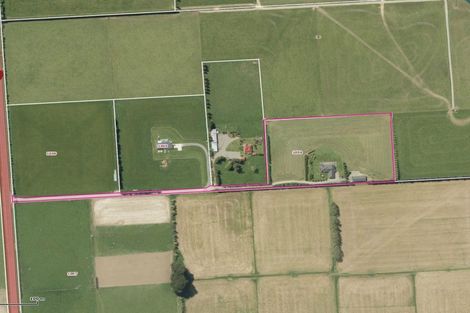 Photo of property in 1059d Winton Lorneville Highway, Lochiel, Winton, 9781