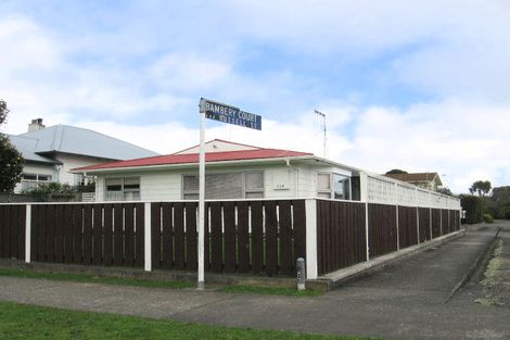 Photo of property in 2/134 Russell Street, Palmerston North, 4414