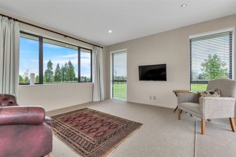 Photo of property in 72 Davis Road, Cust, Rangiora, 7471