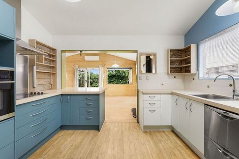 Photo of property in 49b Percy Road, Papamoa Beach, Papamoa, 3118