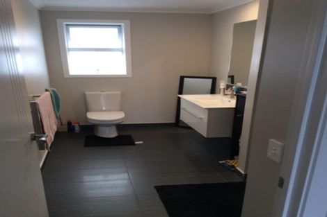 Photo of property in 4 Cupples Street, Papamoa Beach, Papamoa, 3118