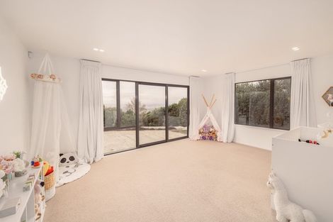 Photo of property in 266 Major Hornbrook Road, Mount Pleasant, Christchurch, 8081