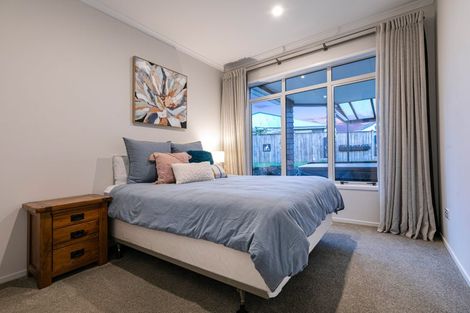 Photo of property in 22 Malbec Place, Huapai, Kumeu, 0810