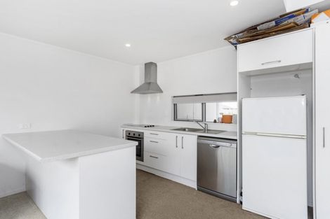 Photo of property in 31 Reynolds Place, Papamoa Beach, Papamoa, 3118