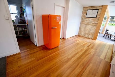 Photo of property in 22 Windsor Road, Maeroa, Hamilton, 3200