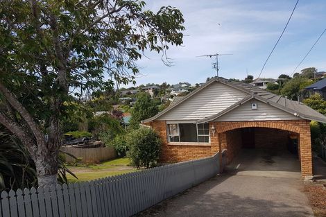 Photo of property in 240 Helensburgh Road, Helensburgh, Dunedin, 9010