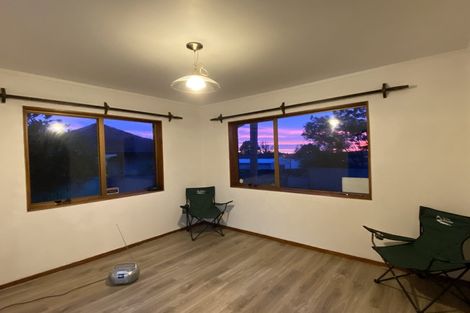 Photo of property in 10 Wesleydale Place, Papakura, 2110