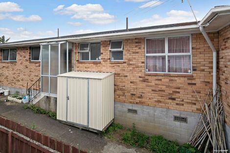 Photo of property in 2/4 Preston Avenue, Mount Albert, Auckland, 1025
