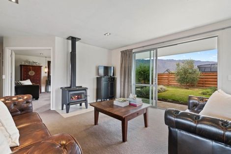 Photo of property in 44 Missy Crescent, Mount Pisa, Cromwell, 9383