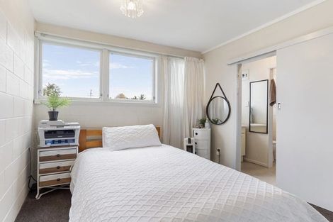 Photo of property in 3n Mountain Road, Mount Wellington, Auckland, 1060