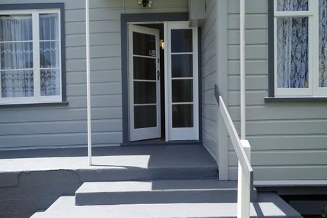 Photo of property in 78 Queen Street West, Levin, 5510