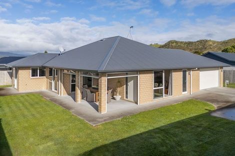 Photo of property in 8b Carrick Robertson Place, Waihi, 3610