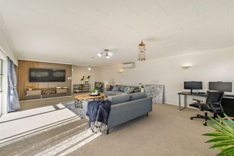 Photo of property in 81 Bell Road, Waiwhetu, Lower Hutt, 5010