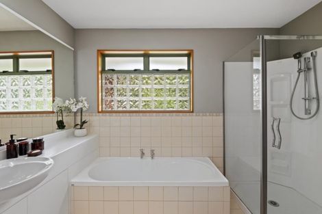 Photo of property in 5 Happy Home Road, Westmorland, Christchurch, 8025