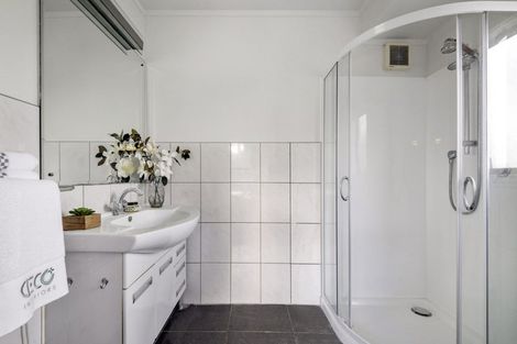 Photo of property in 101 Fairview Avenue, Fairview Heights, Auckland, 0632