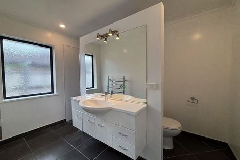 Photo of property in 16 Somerton Drive, Huntington, Hamilton, 3210