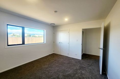 Photo of property in 5 Thorn Place, Levin, 5510